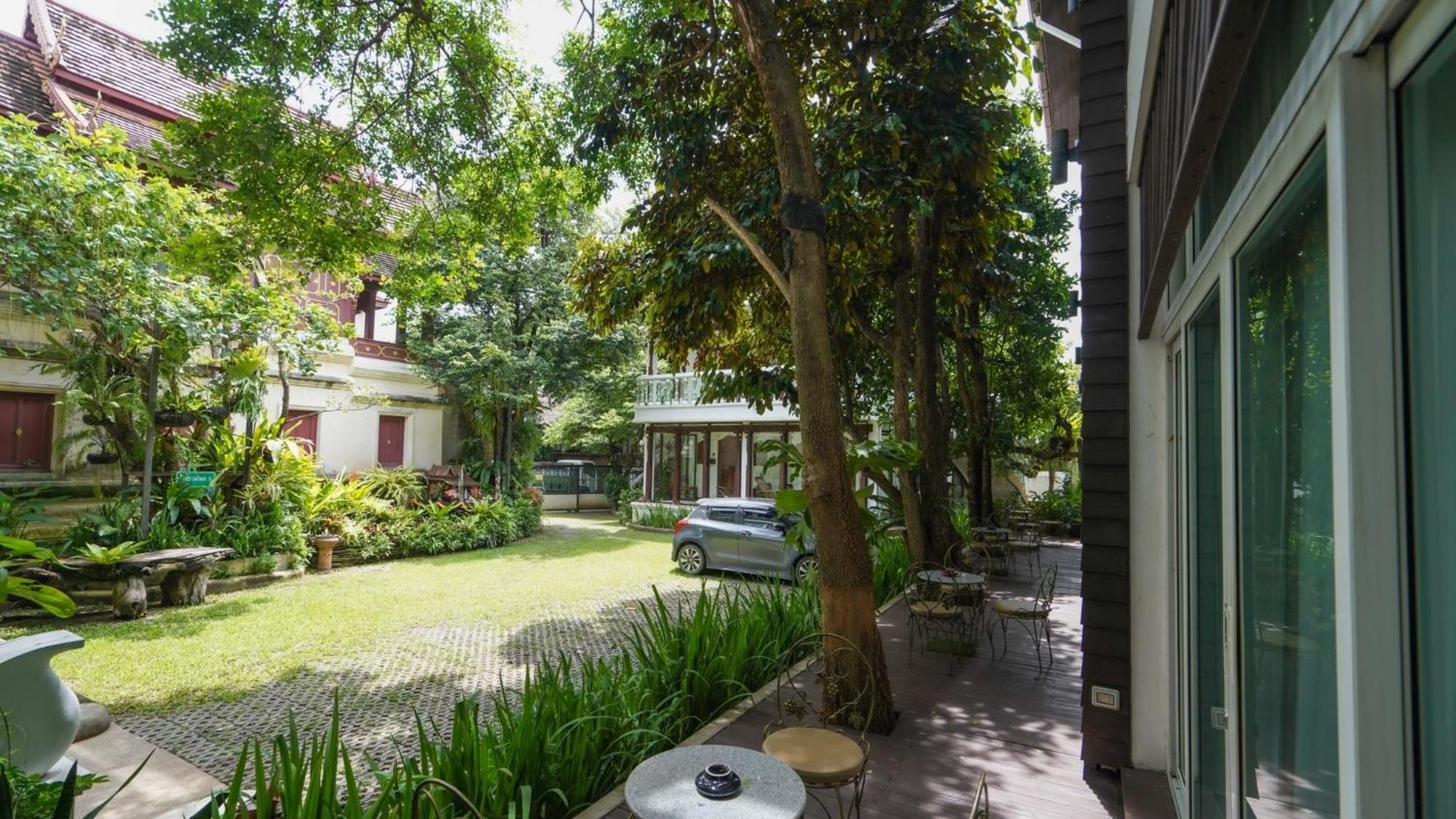 צ'יאנג מאי Kodchasri Thani Hotel Chiangmai מראה חיצוני תמונה