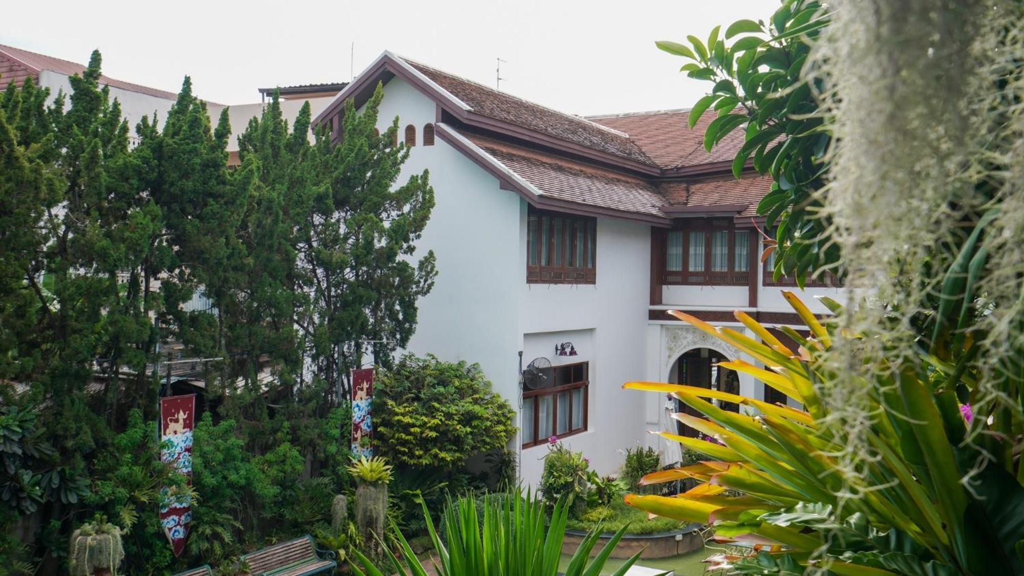 צ'יאנג מאי Kodchasri Thani Hotel Chiangmai מראה חיצוני תמונה
