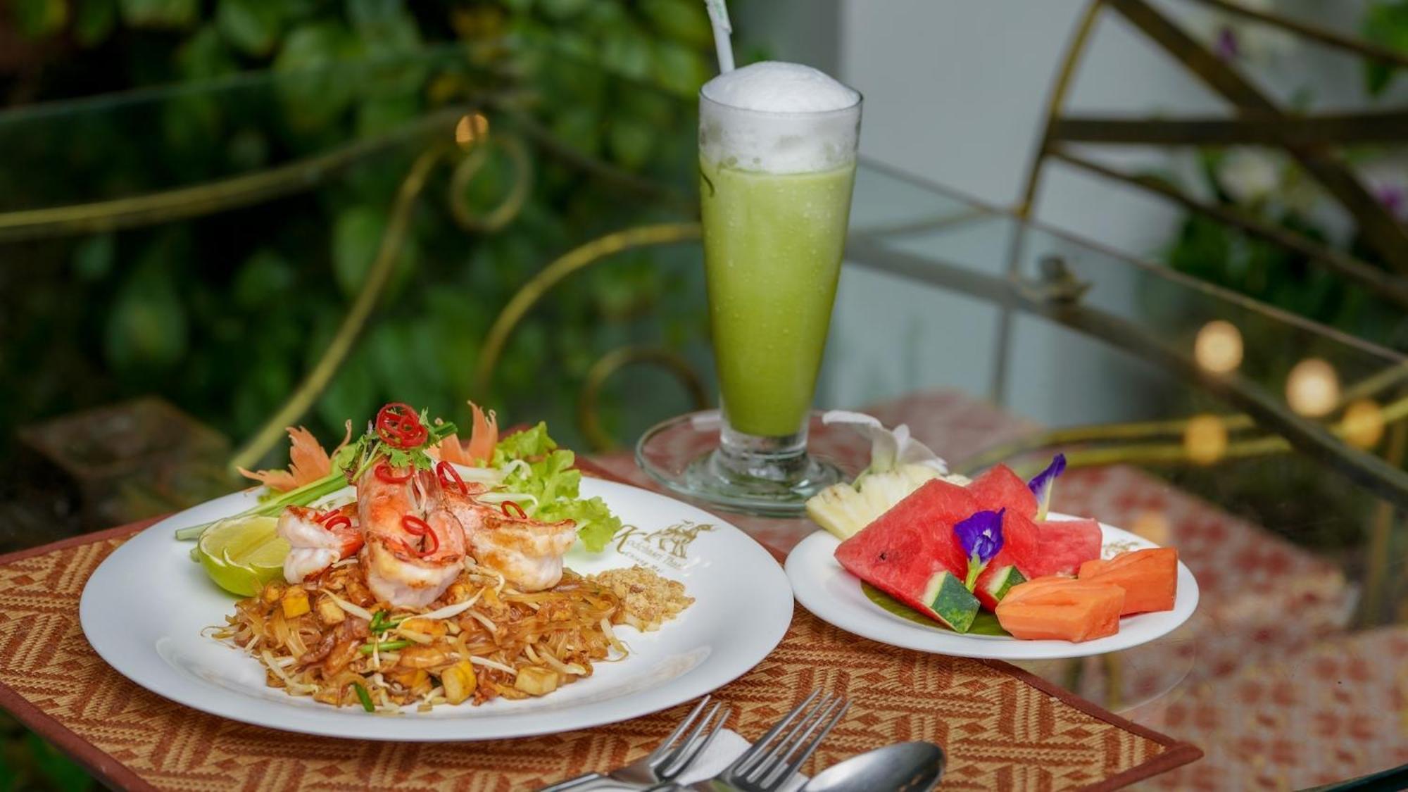 צ'יאנג מאי Kodchasri Thani Hotel Chiangmai מראה חיצוני תמונה
